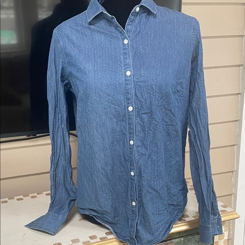 J. McLaughlin Button Down Denim Shirt - Picture 2 of 9